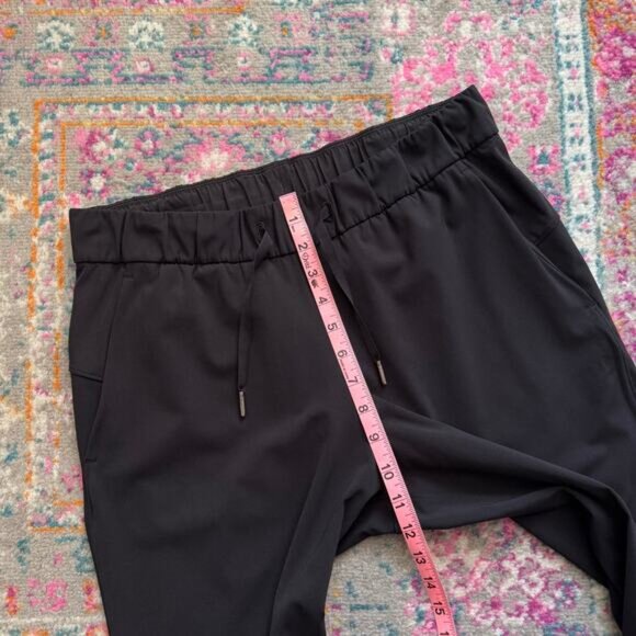 Lululemon On the Fly 7/8 Pant Black Mid Rise Full-On Luxtreme 27" Women’s 8 - Picture 8 of 9